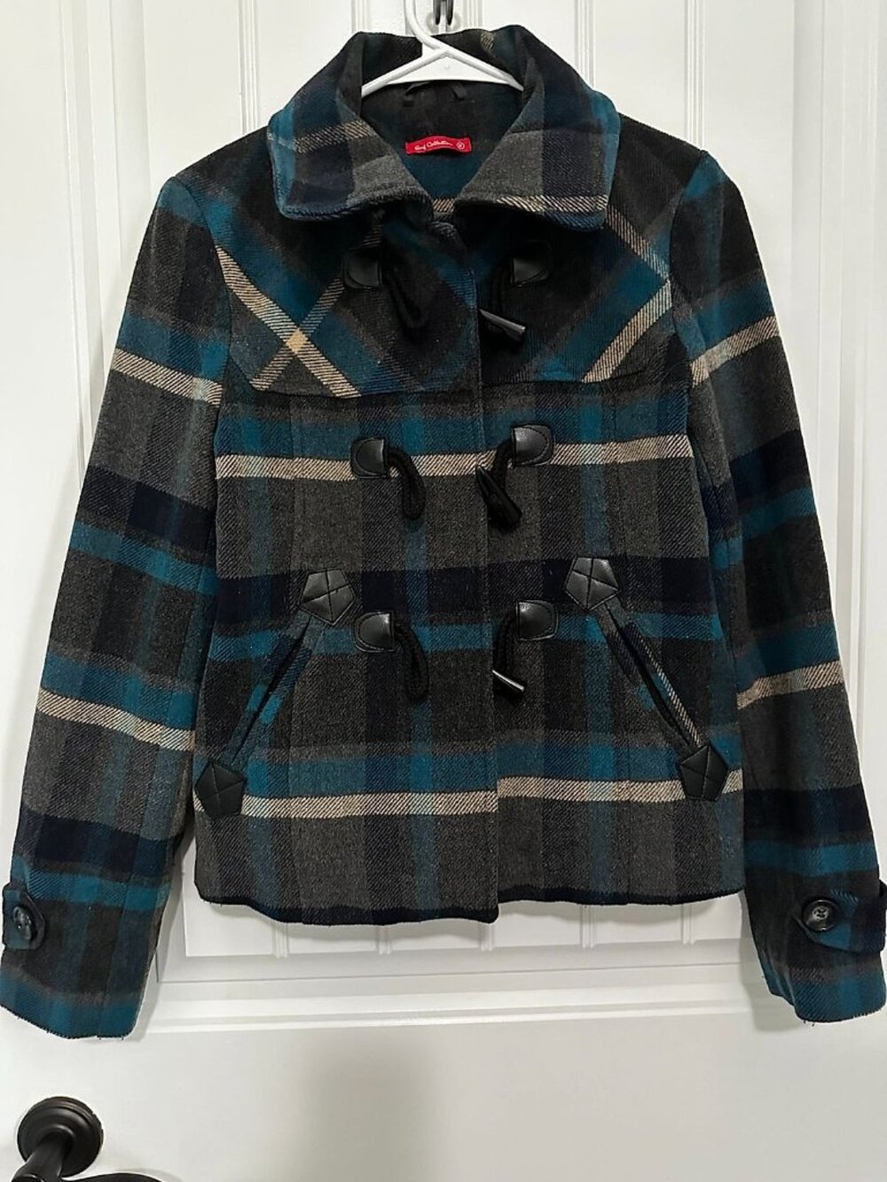 Smf Collection Women's Plaid Cropped Toggle Duffle Jacket, Teal/Gray/Cream